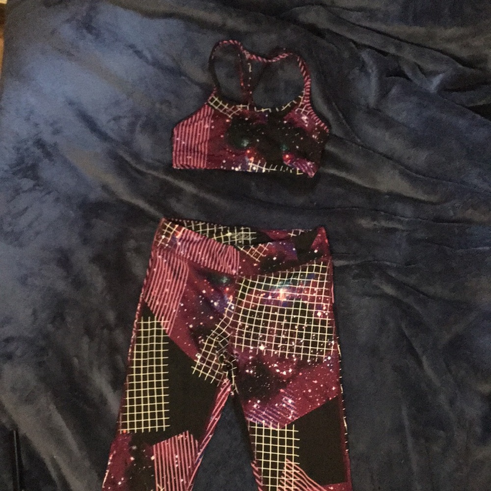 Discontinued Ideology 2 piece athletic set